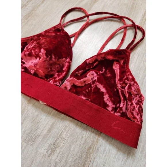 PINK Victoria’s Secret Velvet Bralette L Red Strappy Back Wireless Bra EUC - Picture 2 of 7